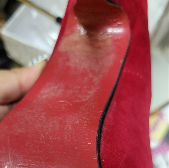 High heels - Picture 4 of 4